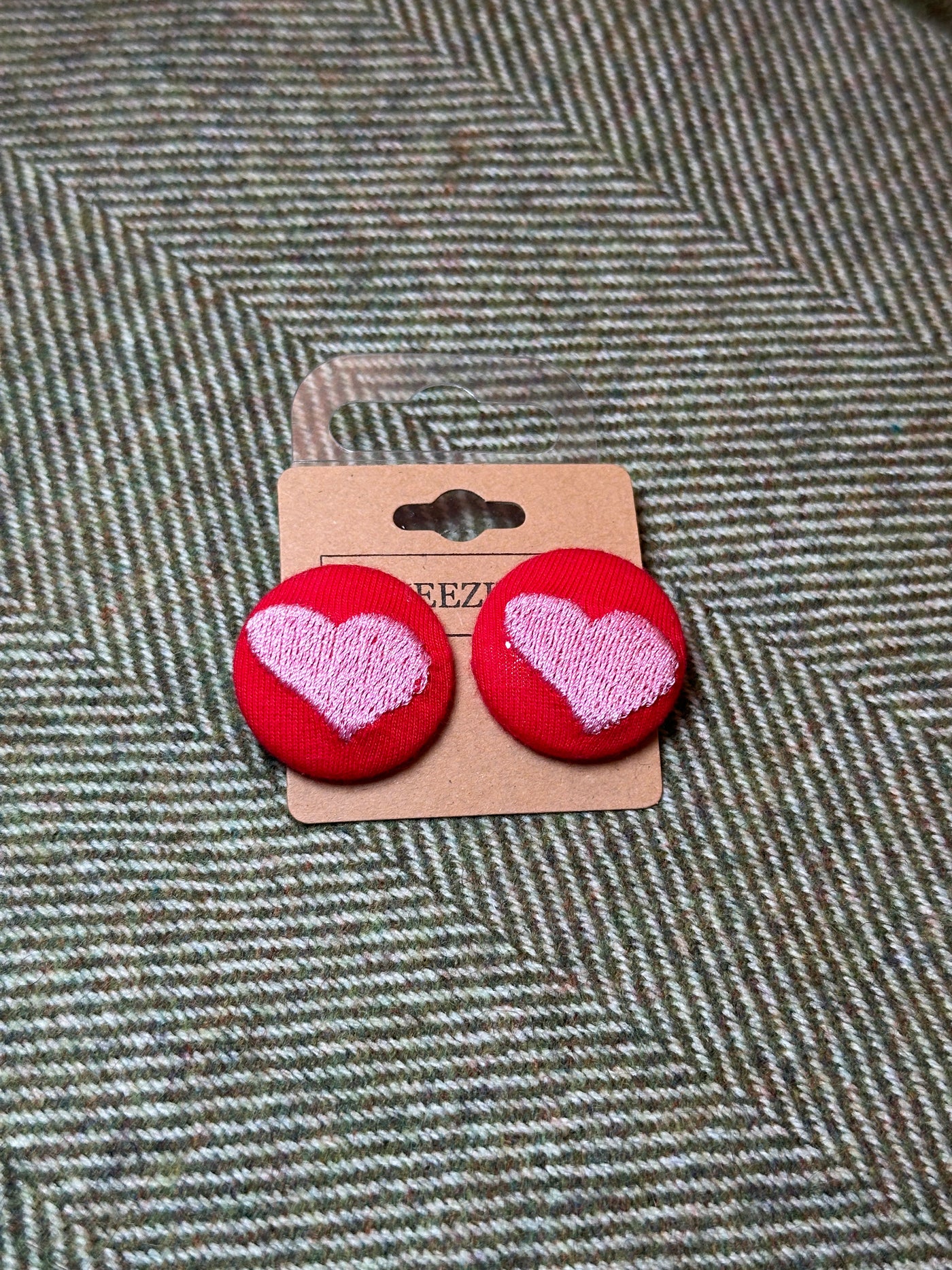 Heart Button Earrings | Breezita