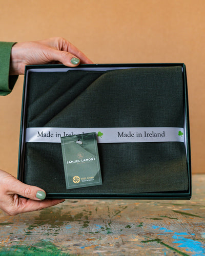 Green Linen Place Mat Set of 4 Boxed | Samuel Lamont