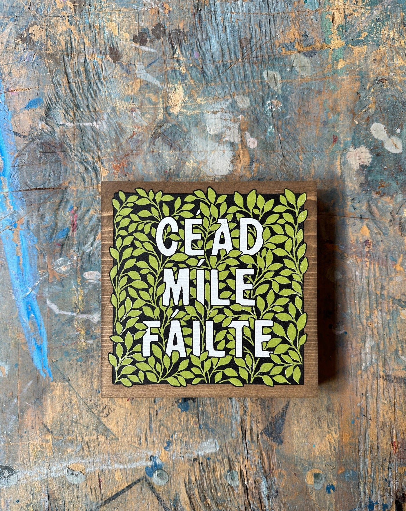 Cead Mile Failte wooden board