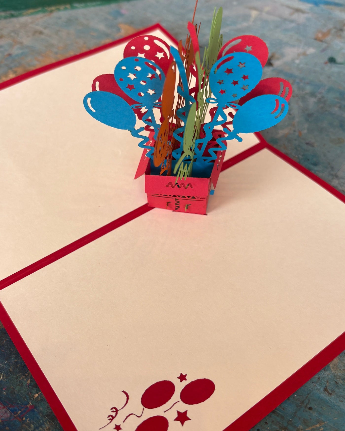 Comhghairdeas Pop Up Card | Paper Bear