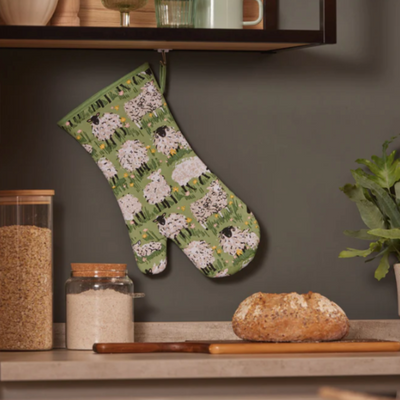 Woolly Sheep Single Cotton Oven Glove | Ulster Weavers